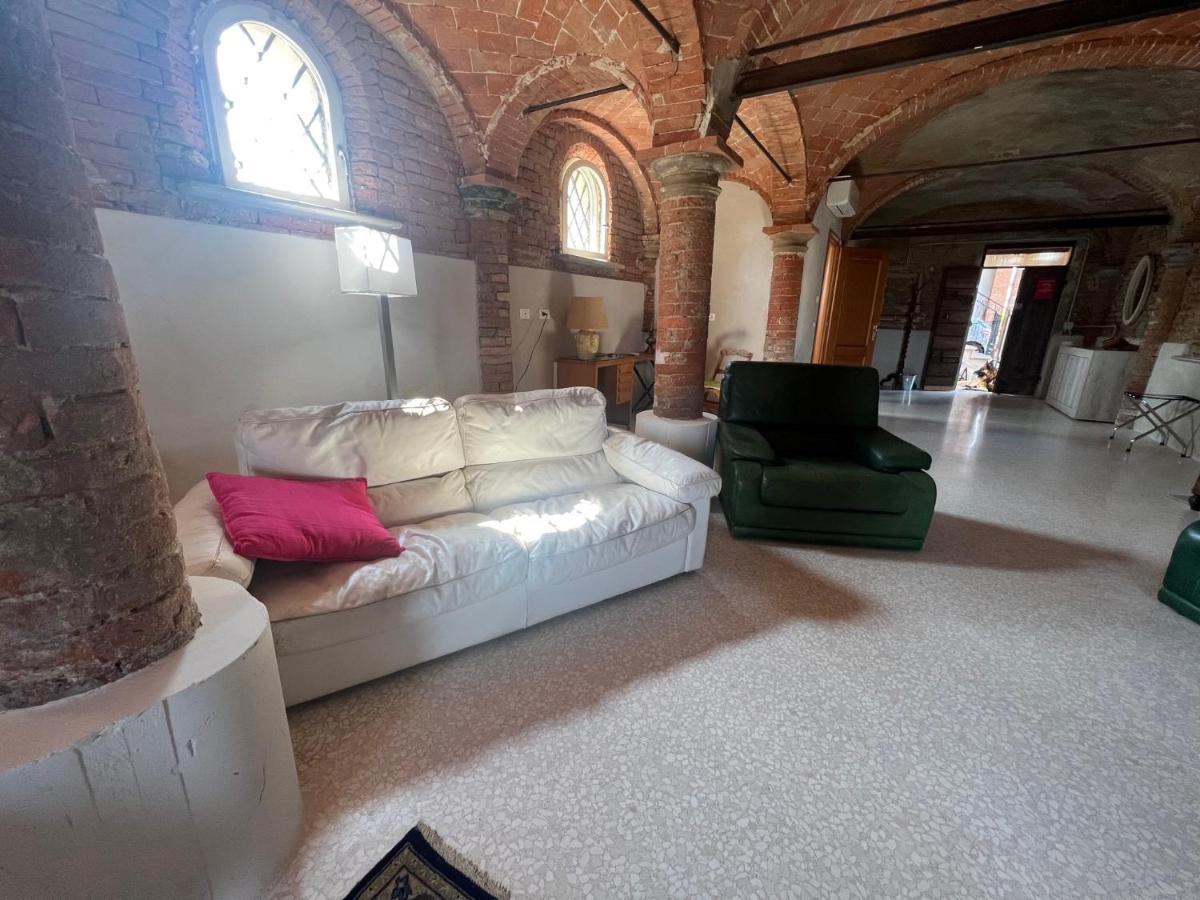 B&B Antica Cascina Boretto Exteriör bild